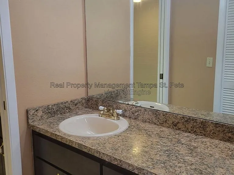 2024 Sheffield Ct — Photo 15