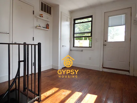 Rented by Gypsy Housing LLC | media 36