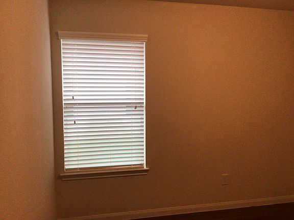 5th image of 22315 Queenbury Hills Dr