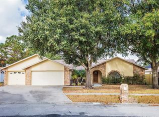 810 Daphne Dr, Brandon, FL 33510