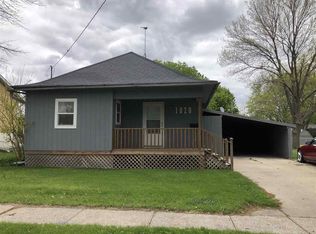 1020 N 6th Ave, Washington, IA 52353