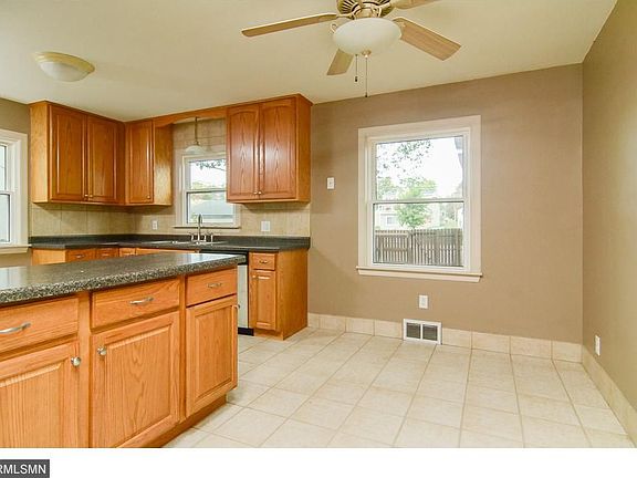 4th image of 4255 Sheridan Ave N