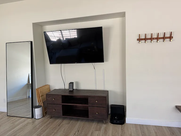 5554 Merriweather Dr — Photo 21