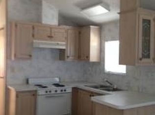 200 Big Pine Ave S, Frostproof, FL 33843