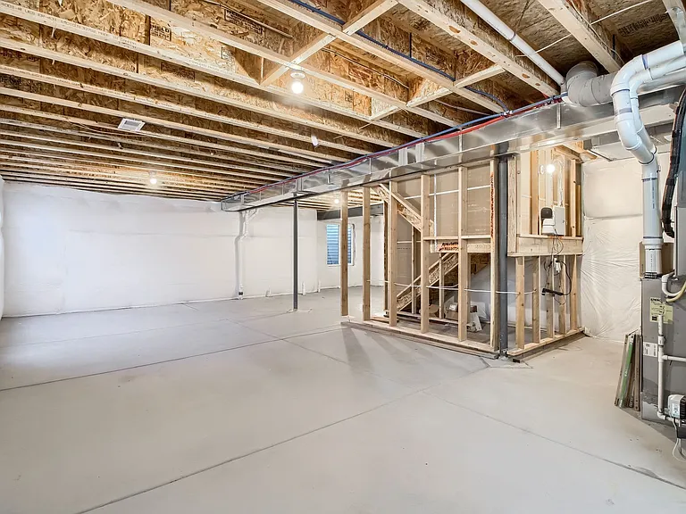 4595 N Picadilly Ct — Photo 33