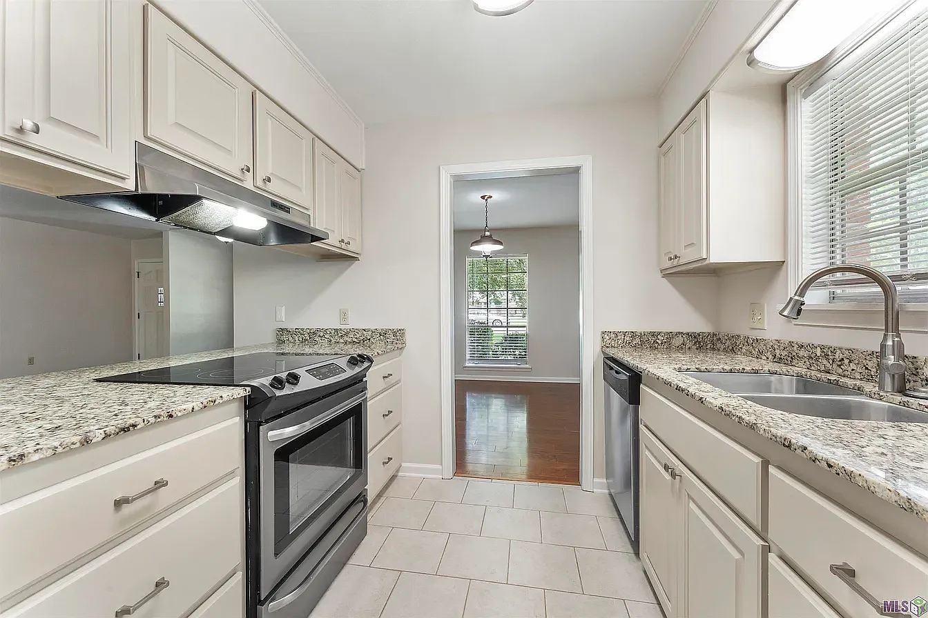 3 bed, 1462 sqft, $1,750 — Photo 4
