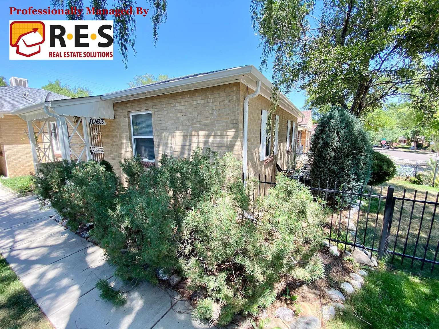3 bed, 1650 sqft, $2,495 — Photo 2