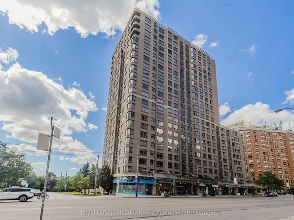 5418 Yonge St #1016, Toronto, ON M2N 6X4