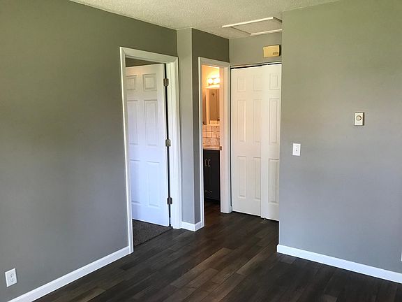 4th image of 245 Mulberry St APT 18