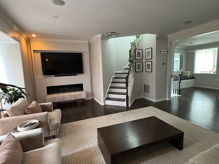 15824 Bobolink Dr — Photo 10