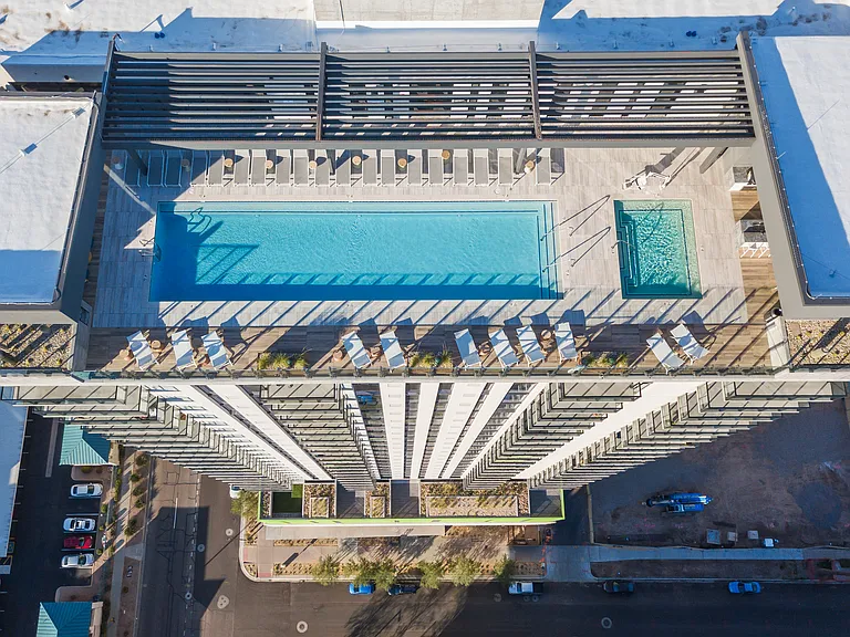 Rooftop Resort-Style Pool
