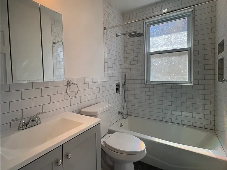 77 Chauncey Ave #2 — Photo 10