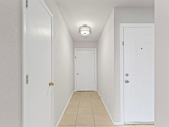 2nd image of 1605 Morningside Dr