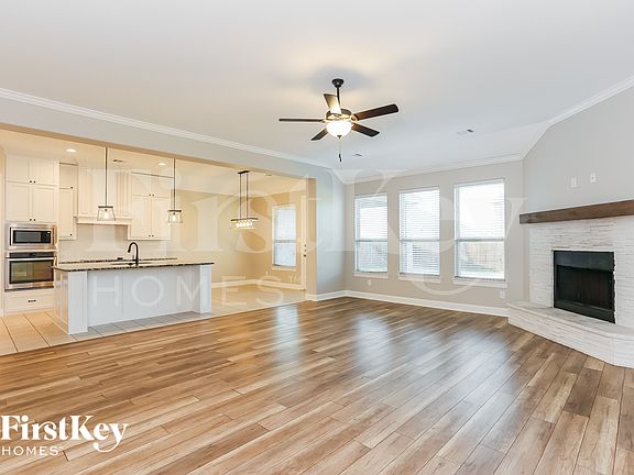 3rd image of 541 Hay Meadow Dr