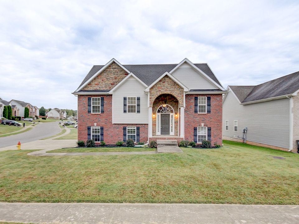 1st image of 893 E Accipiter Cir