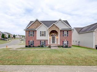 893 E Accipiter Cir, Clarksville, TN 37043