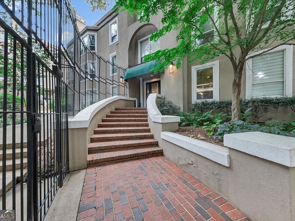1st image of 244 13th St NE APT 103