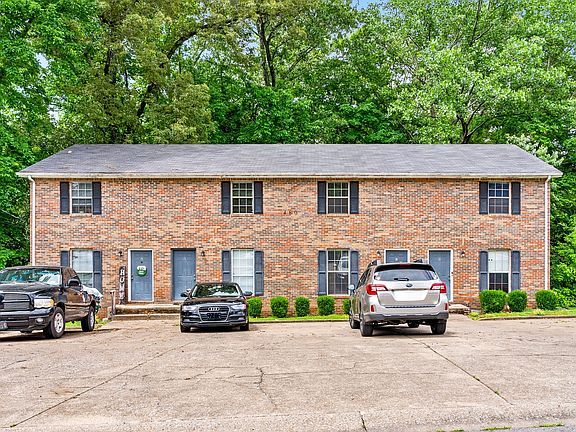 3rd image of 460 Martha Ln