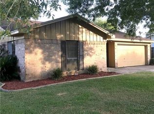 105 Viking St, Victoria, TX 77905