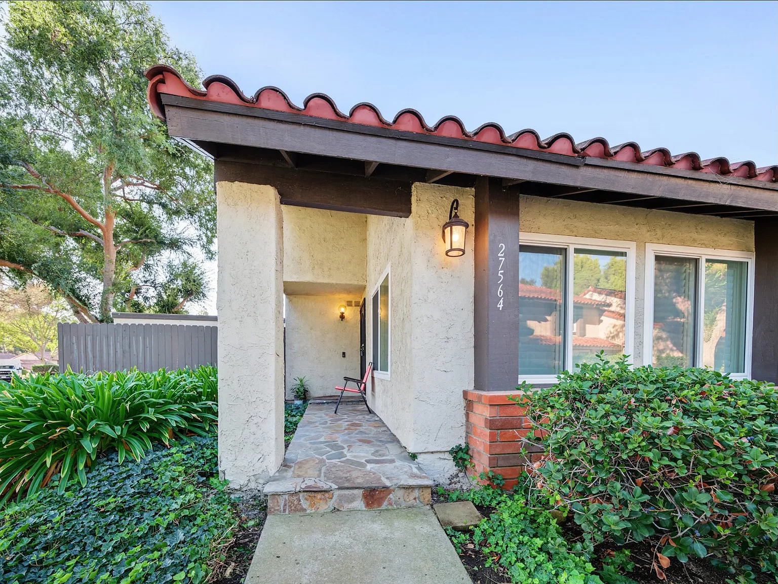 2 bed, 1107 sqft, $3,200 — Photo 3