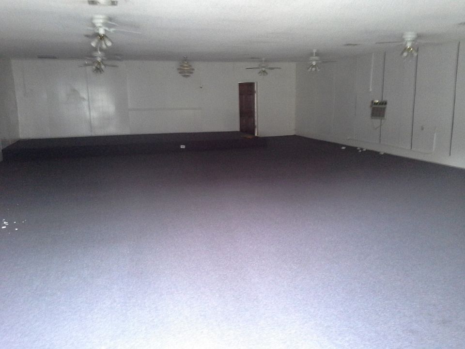 2nd image of 808 Union Ave