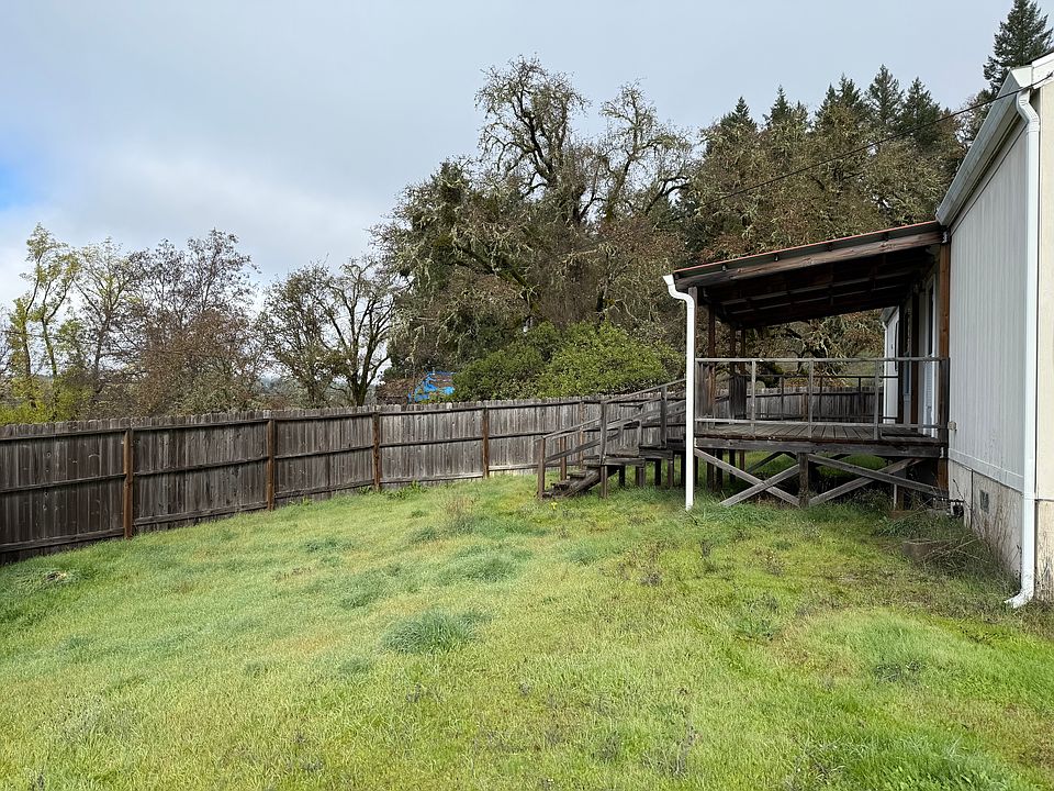 1st image of 43811 N Highway 101 #A