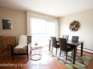 4544 W 36 1/2 St APT 6, Saint Louis Park, MN 55416