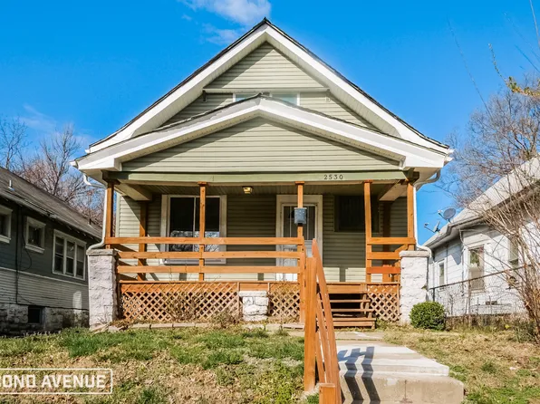2530 Mersington Ave, Kansas City, MO 64127