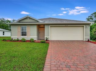 8019 Memory Cir, Labelle, FL 33935