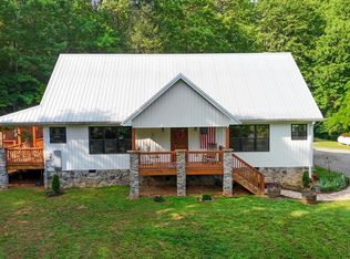 6131 Happy Valley Loop, Tallassee, TN 37878