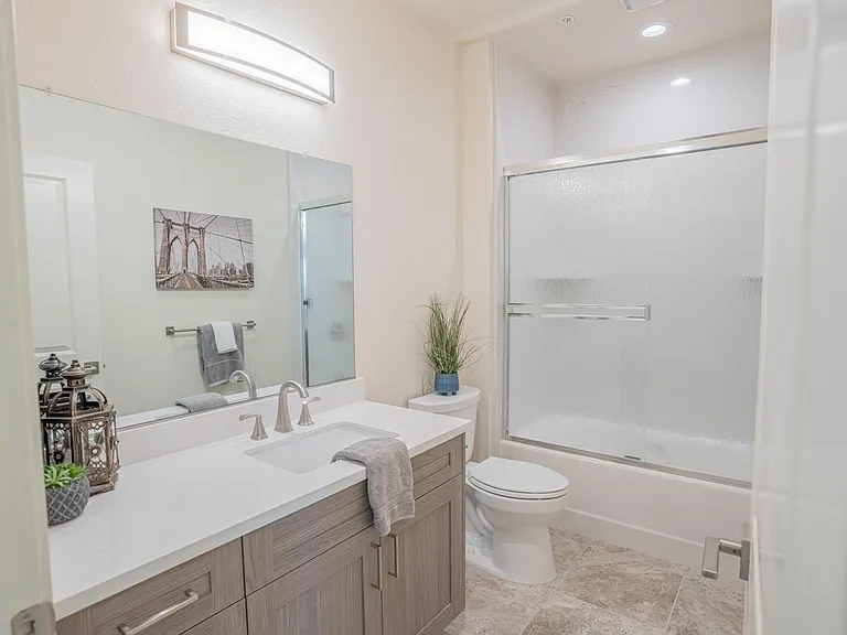649 Stewart St #201 — Photo 13