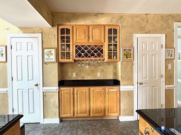 5th image of 14307 Abbots Ridge Ct
