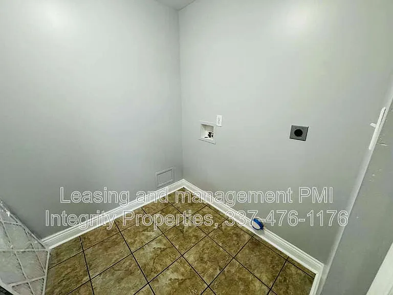 127 Country Living Dr — Photo 13