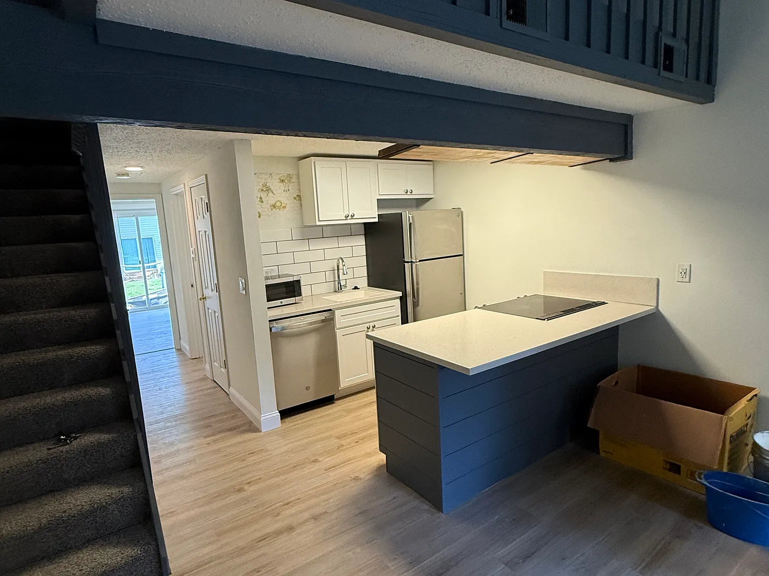 2 bed, 1068 sqft, $1,295 — Photo 2