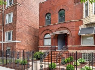 928 E 46th St, Chicago, IL 60653