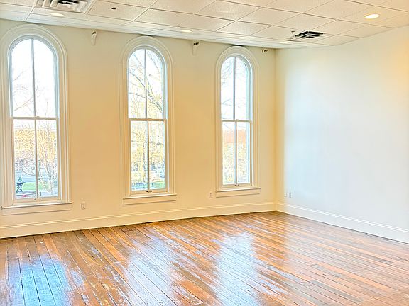 3rd image of 440 E Main Ave #1/2