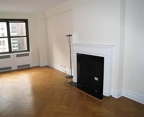 Rented by Classic Marketing- 530 Park1 | media 4