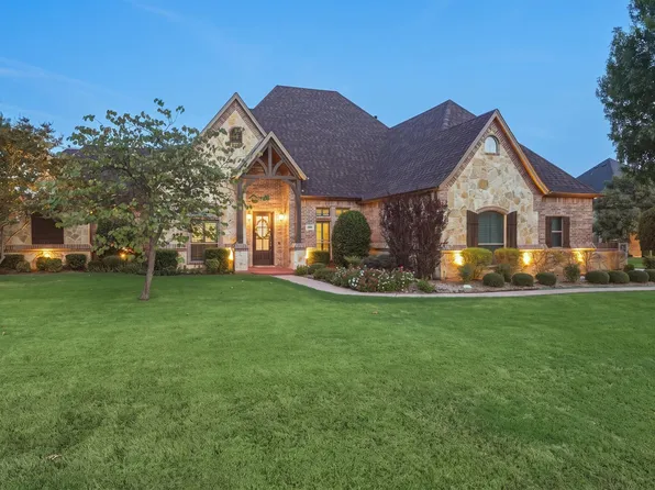 3832 Eagles Nest Trl, Burleson, TX 76028