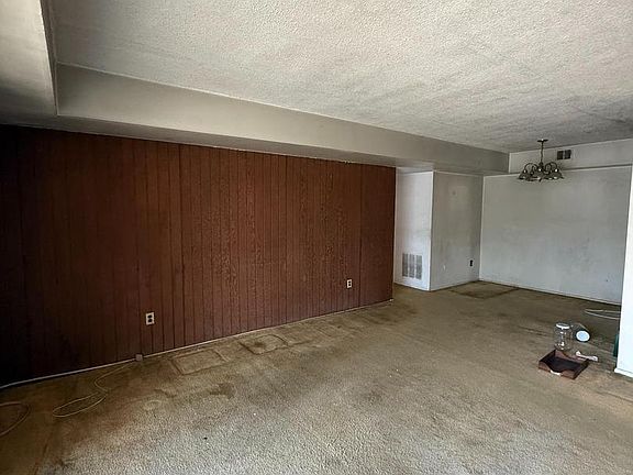 3rd image of 3803 Laramie Pl #122G