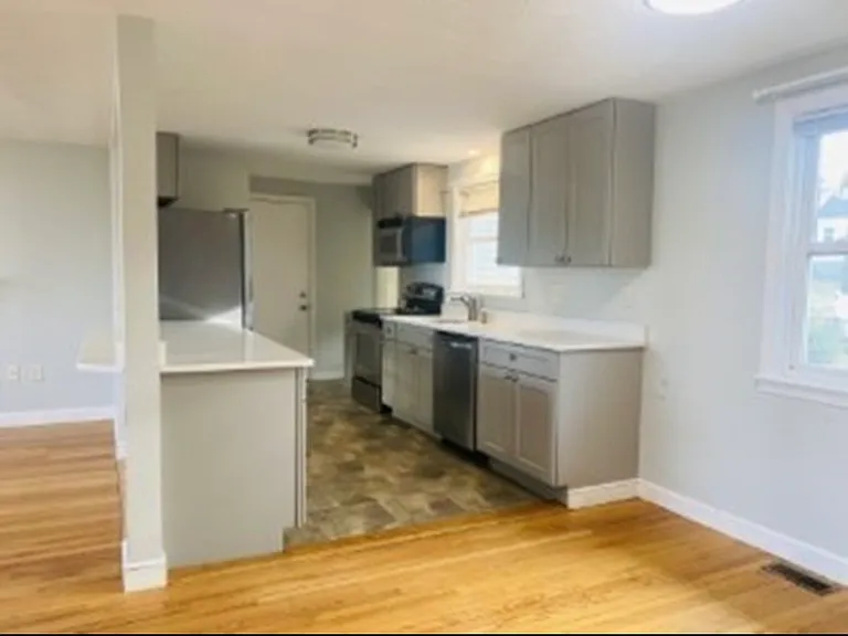 11 Selwyn Rd — Photo 4
