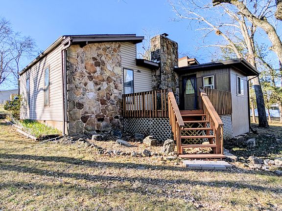 4th image of 439 Driftwood Lane