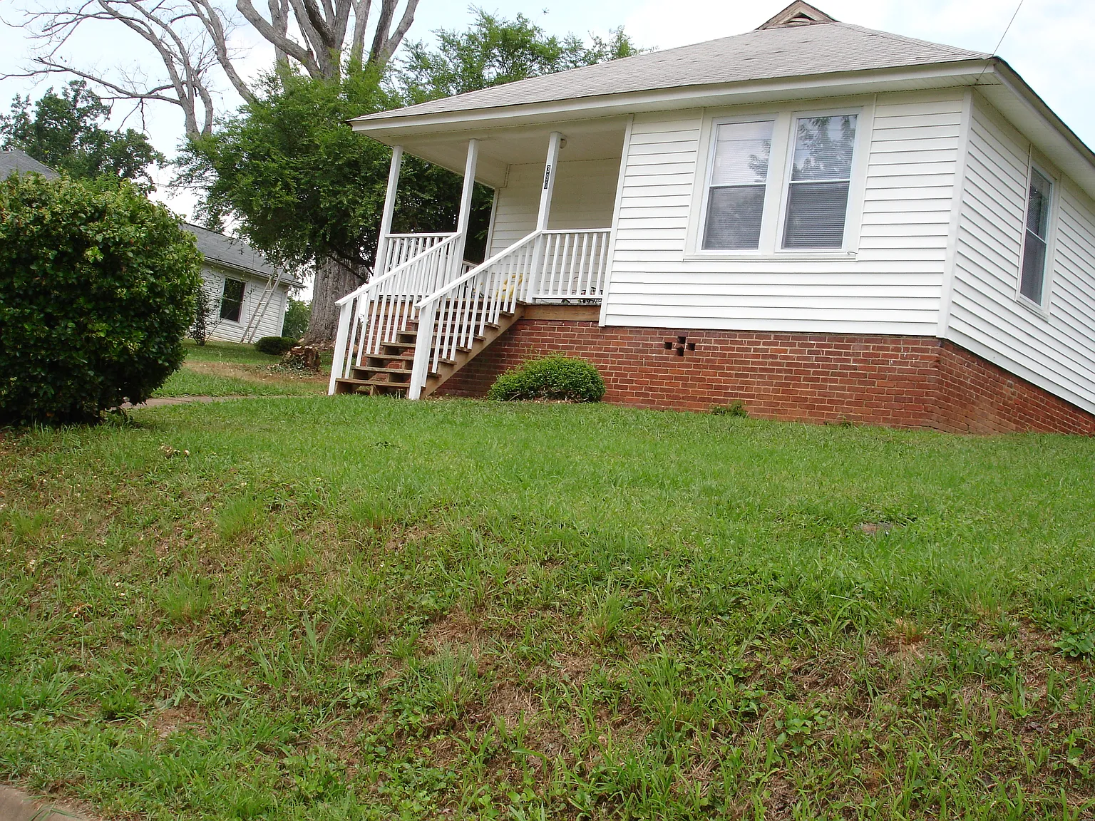 2 bed, 1100 sqft, $950 — Photo 4