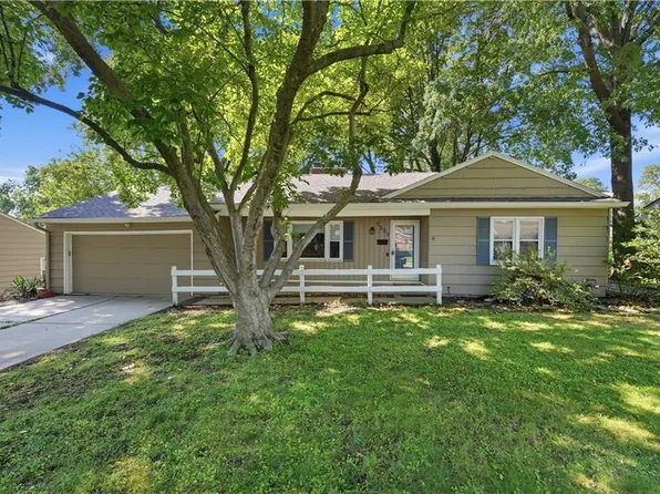 5509 W 70th Ter, Prairie Village, KS 66208