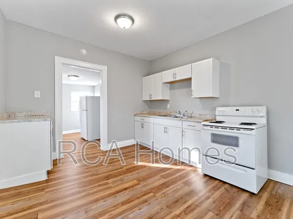 2956 Ruckle St, Indianapolis, IN 46205