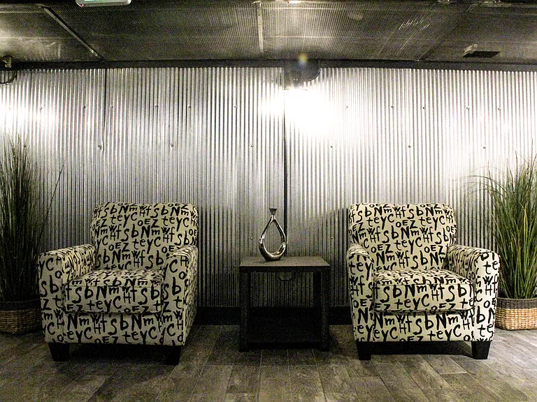 Sterling Boulder Apartments - Student Living — Photo 17