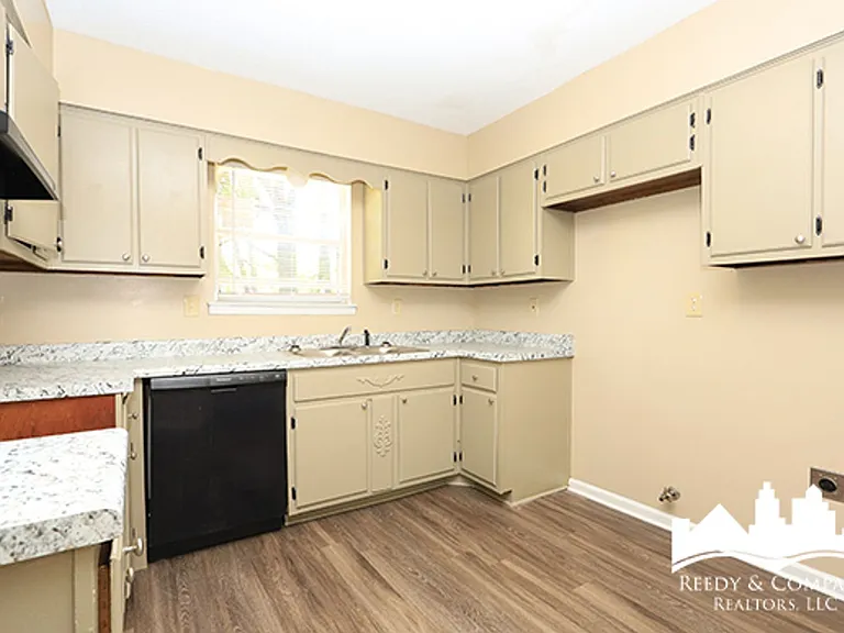 5104 Corkwood Dr — Photo 13