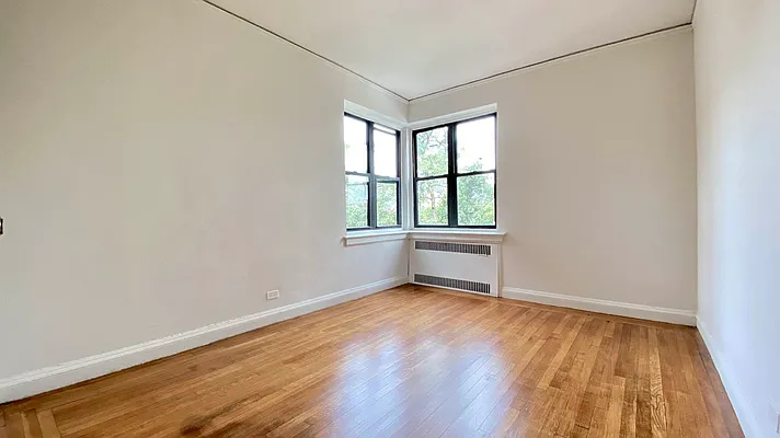 Rented by Sovereign Associates | media 4