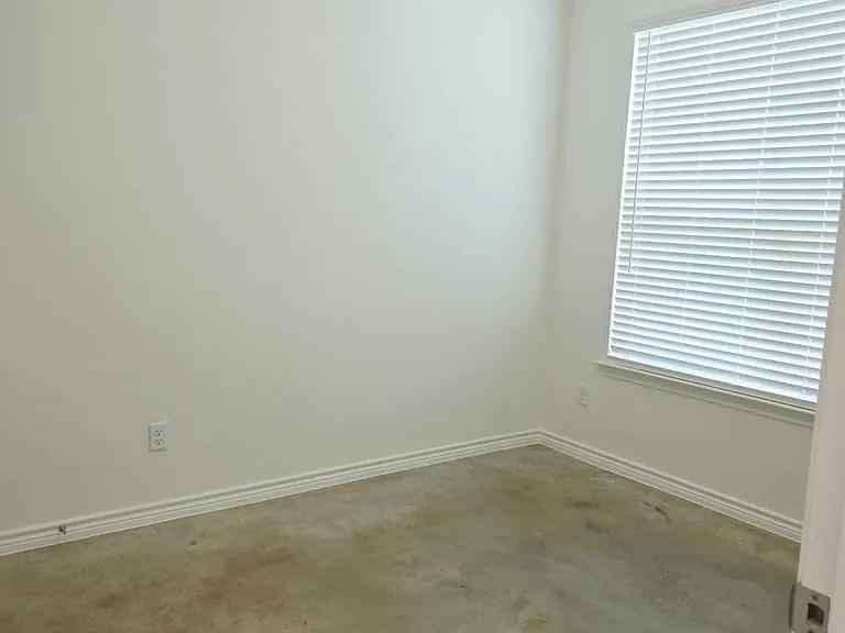 3805 Sugar Hackberry Trl #B — Photo 8