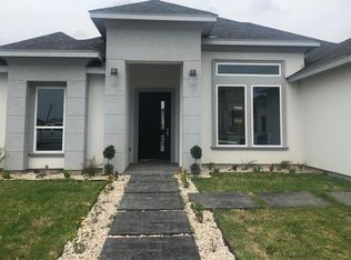 808 W Arapaho Ave, Pharr, TX 78577