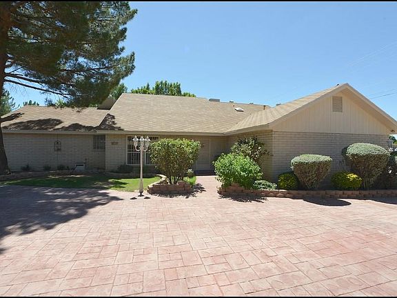 2nd image of 541 Meadow Oaks Ct